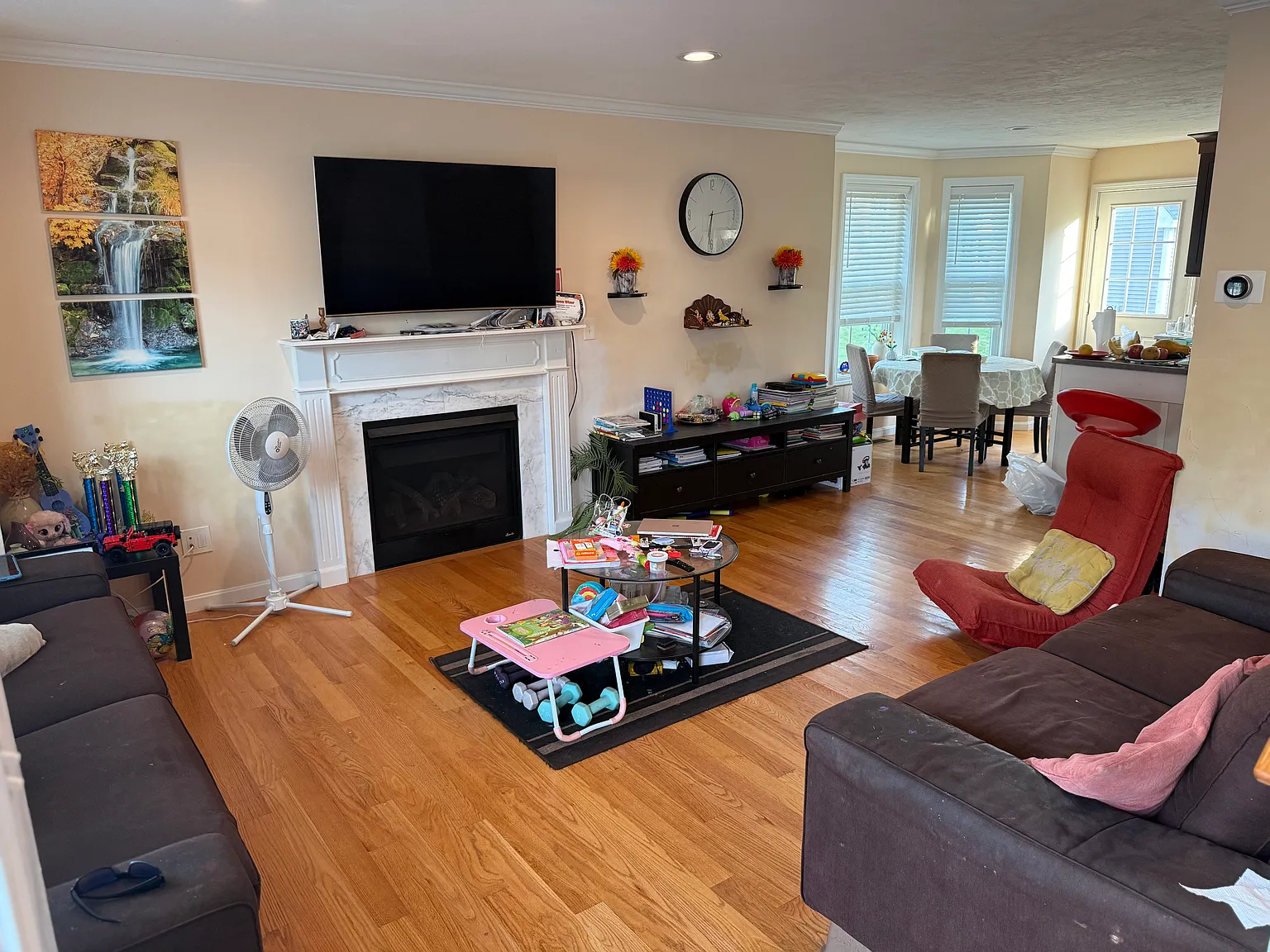 2 bed, 1.5 bath, 1312 sqft, $3,190 — Photo 3