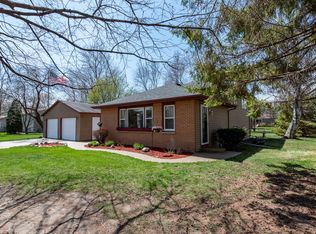 11236 9th Ave, Pleasant Prairie, WI 53158