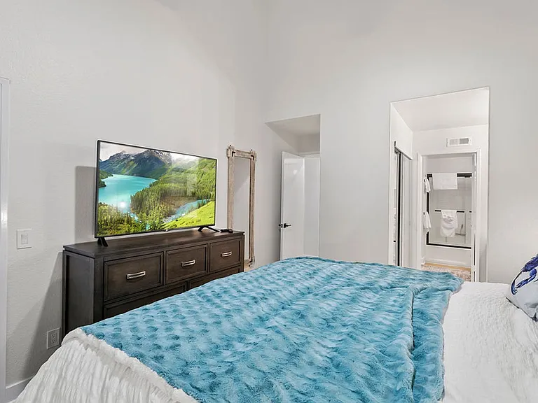 8 Coral Rdg — Photo 12