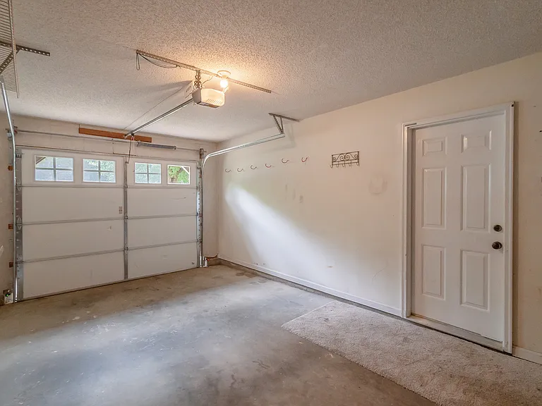 9220 Kimmel Ln — Photo 37