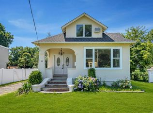 11 Dorcas Ave, Syosset, NY 11791