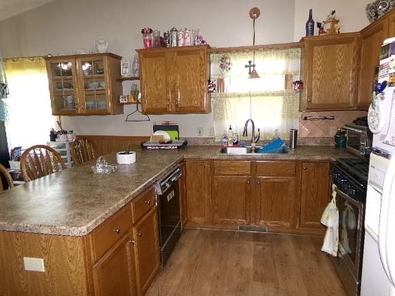 3rd image of 3919 E Milwaukee St