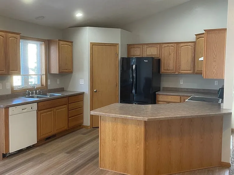 2930 W Glenpark Dr — Photo 2