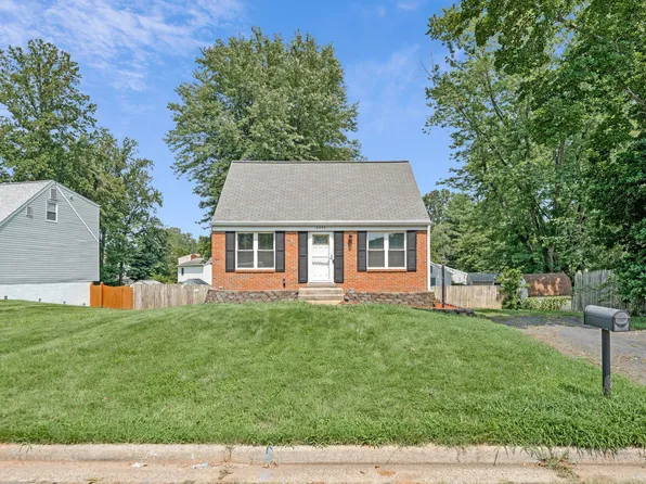 5302 Stockton Ct, Woodbridge, VA 22193