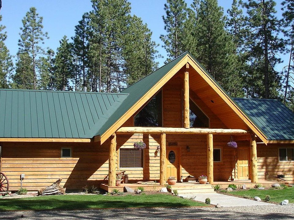 Custom lodge style home in Cle Elum!