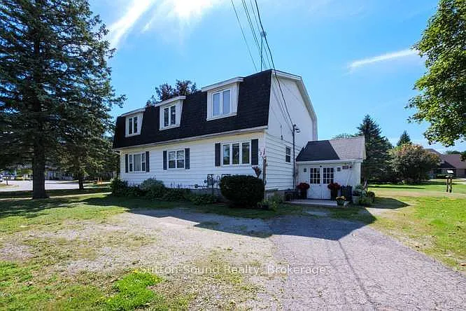 2 bed, $2,000 — Photo 1