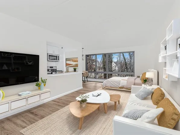 399 N Broadway #2L, Yonkers, NY 10701