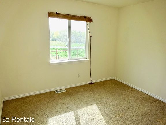 5th image of 820 S Kendall St