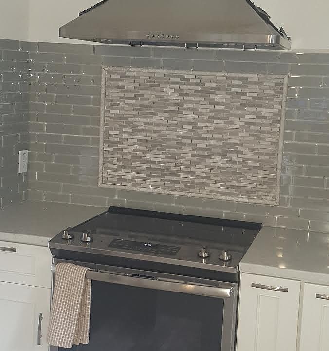 1st image of 9 Leidel Dr