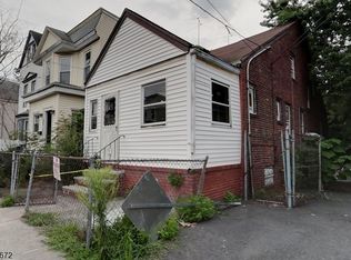 751 S 20th St, Newark, NJ 07103