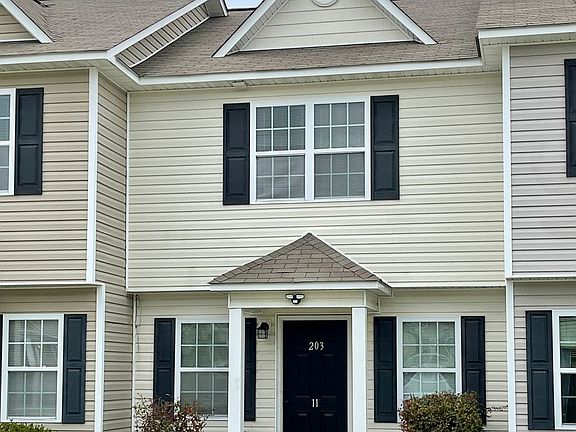 2nd image of 203-11 Lanieve Ct