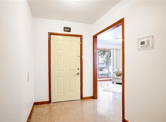 2nd image of 513 Michigan Ave