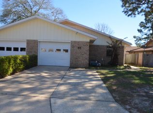 86 Cutter Ln, Shalimar, FL 32579