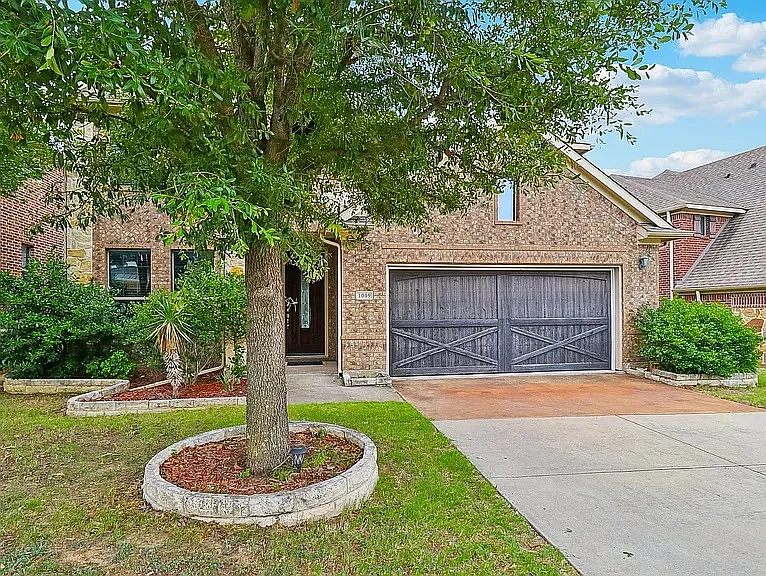 1009 Chickasaw Dr