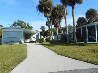 1043 Maple Ct NE, Palm Bay, FL 32907