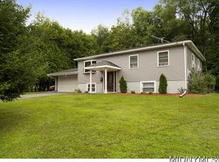 468 Deland Dr, Utica, NY 13502
