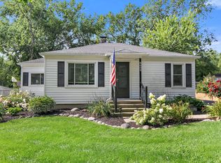 8609 Acorn Path, Wonder Lake, IL 60097