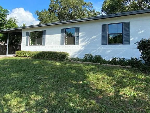 3rd image of 2481 Austin Ave