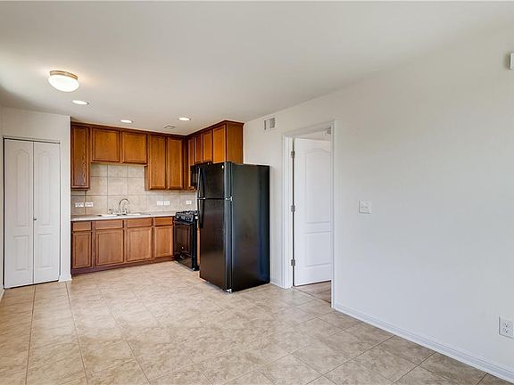 2nd image of 1629 Arbor Knot Dr Unit 2