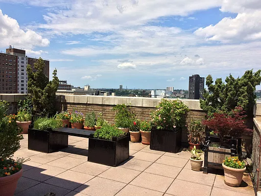 Sold by Owner | media 17