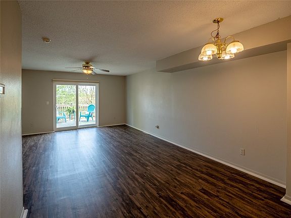 3rd image of 3820 Deer Valley Dr APT C