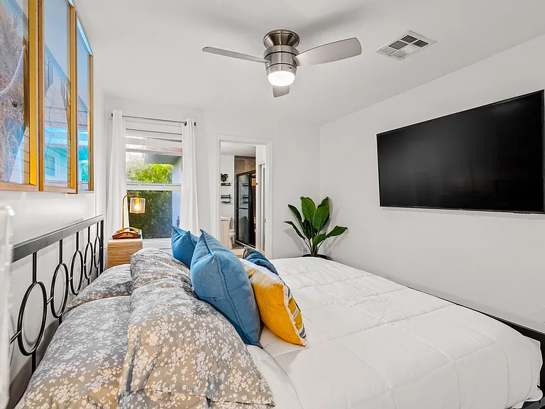 9165 SE Yacht Club Cir — Photo 15