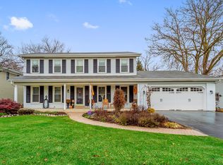 1420 Wood Ave, Downers Grove, IL 60515