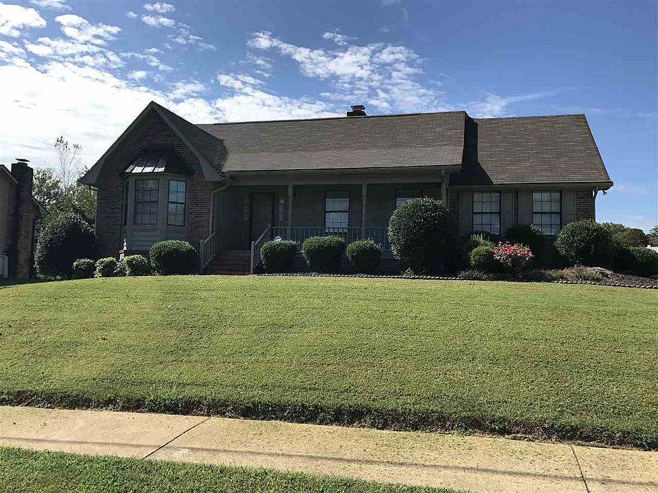 1st image of 216 Cedarwood Trl NW