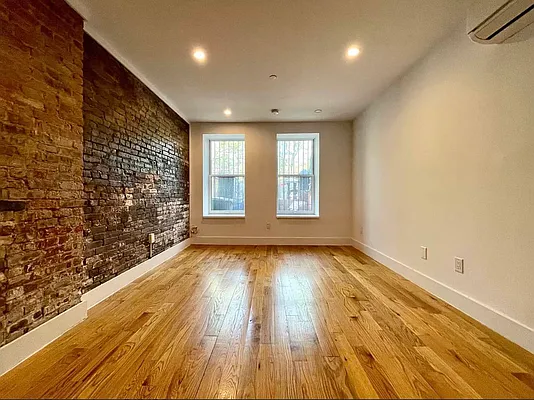 Rented by Bohemia Realty Group | media 24