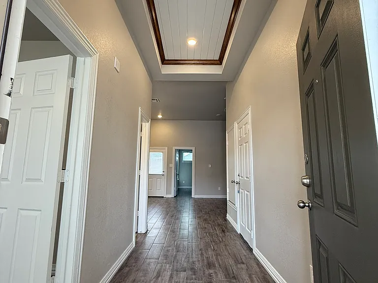 3202 Fenway Cir — Photo 18