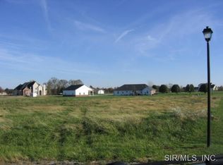 5066 Sunrise Ct, Aviston, IL 62216