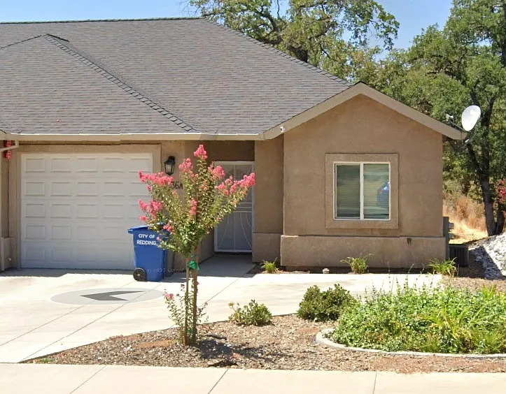 Lofty Oak Dr — Photo 1