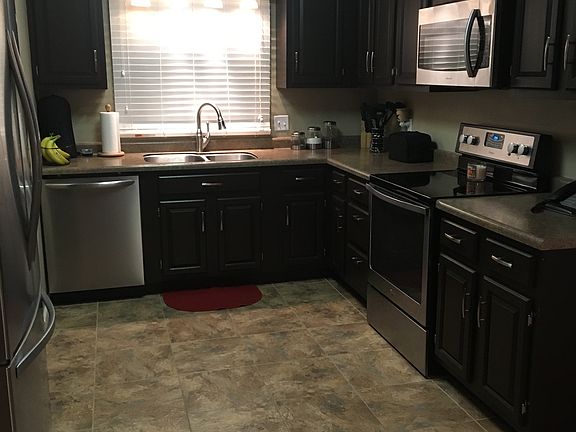 4th image of 703 Central Plains Ct