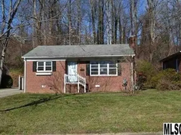 1010 Wright St SW, Lenoir, NC 28645