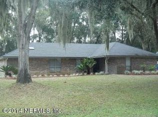 1867 Swiss Oaks St, Saint Johns, FL 32259