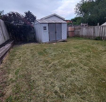 2nd image of 71 Nickolas Cres