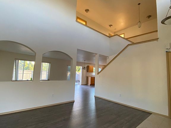 4th image of 16023 SE 255th Pl
