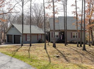 2 Fairmont Dr, Staunton, VA 24401