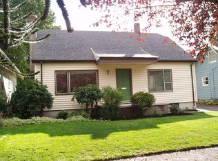 3046 NE Pacific St, Portland, OR 97232