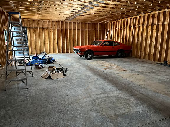 5th image of 6429 Matamoros Rd NE