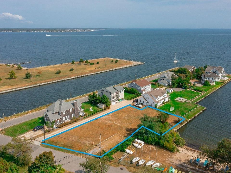 1st image of 17 S Bay Court