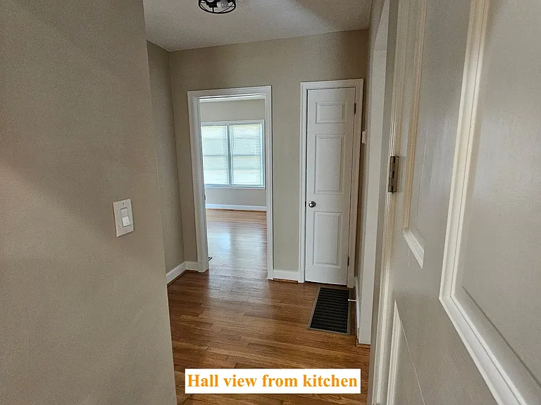 1956 Ridgewood Dr NE — Photo 12