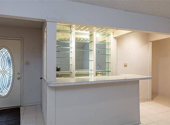 4th image of 308 Bodart Ln