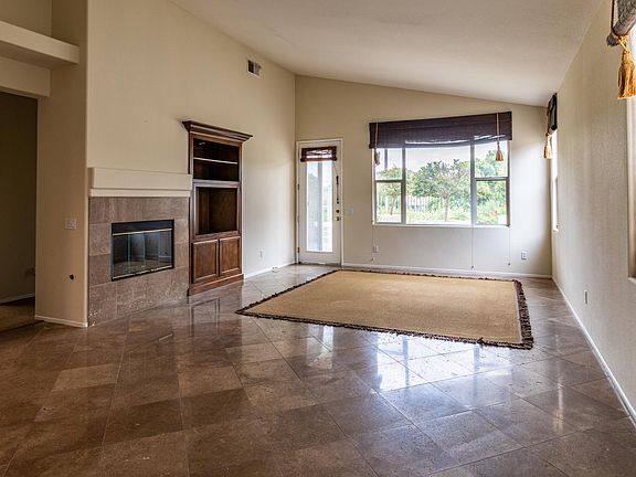 2nd image of 40736 Corte Albara