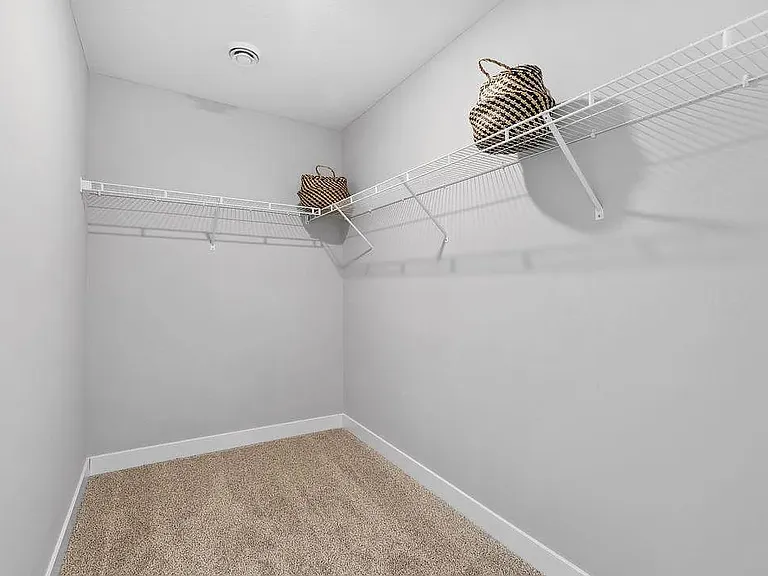 1270 Ashbury Dr — Photo 4