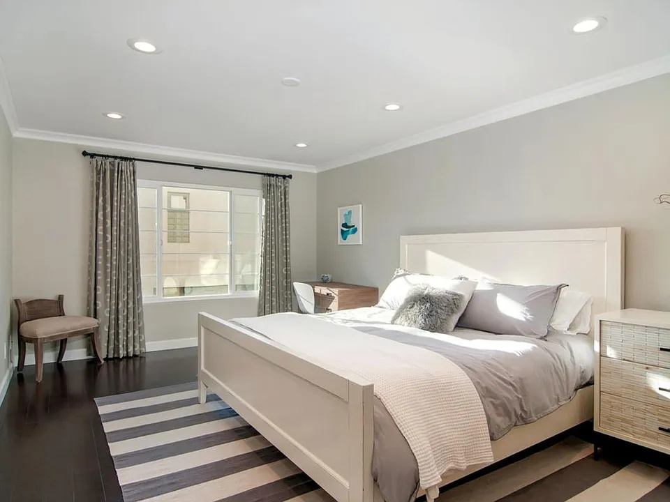 Master Bed with King size bed