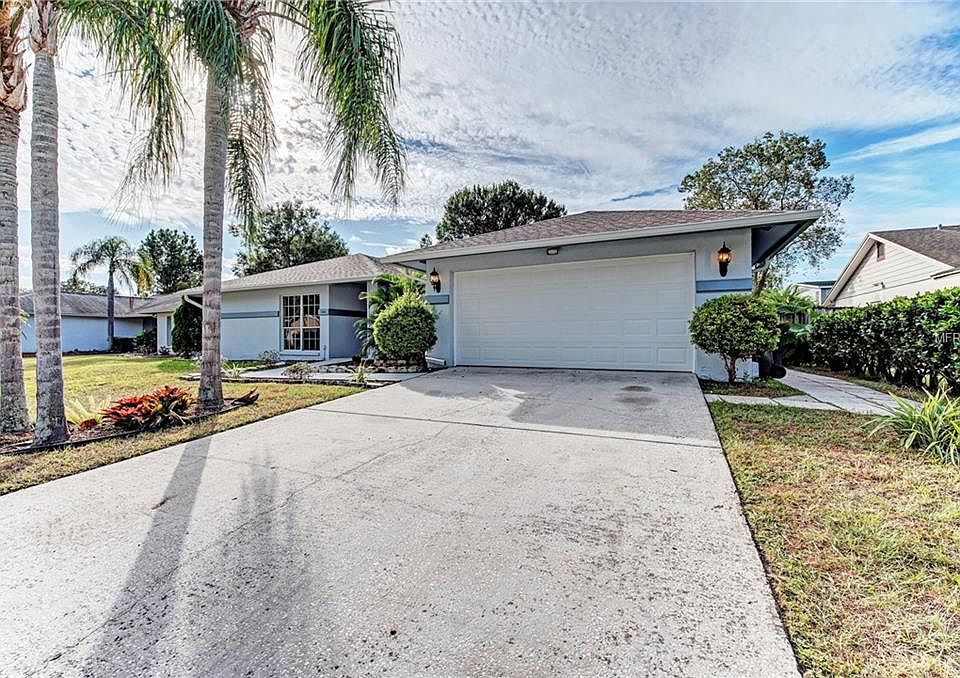 1st image of 12341 Yellow Rose Cir