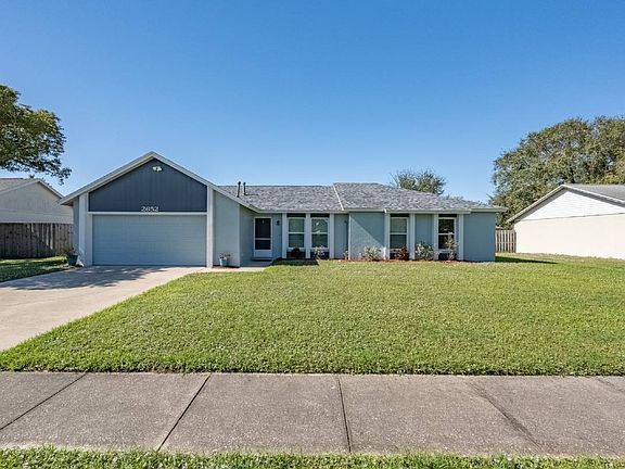 4th image of 2652 Village Park Dr