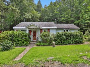 17 Park Ln, Kerhonkson, NY 12446