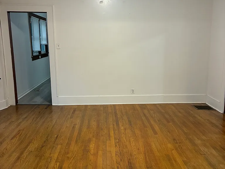 3004 Lafayette St — Photo 4